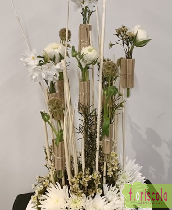 ” PARALLÈLE VERTICAL “atelier d’art floral du 07/03/2023 MPT St Jean de Moirans avec Didier Chapel